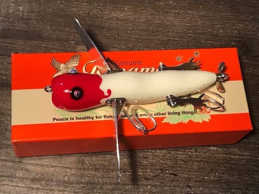 Amazon.co.jp: Tsunami Lures Swing Gekko WH-R Lure : Toys & Games